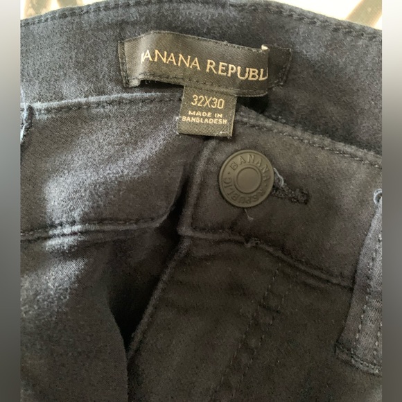 Banana Republic Men’s/Women’s Soft Denim. Black jeans. 32/30. EUC - Picture 4 of 8